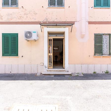 Ciampino-Roma - Modern Apartment-Airport & Station Exterior foto